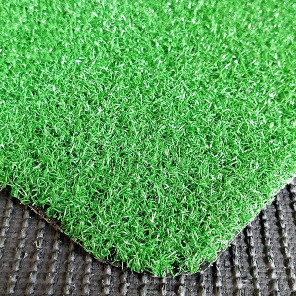 Green Mini Golf Putting Green Artificial Grass