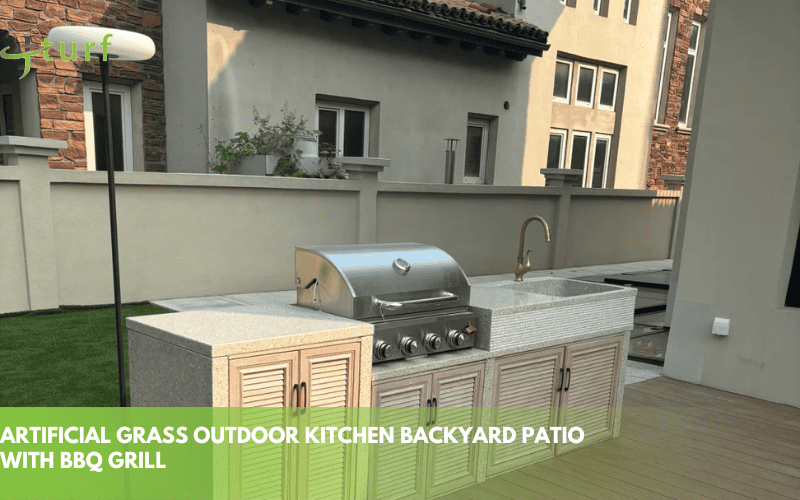 46 ideas inspiradoras de césped artificial para transformar tu espacio exterior 3 Césped artificial, cocina al aire libre, patio trasero con parrilla de barbacoa